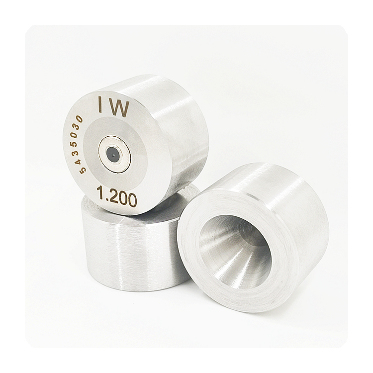 �۾����ʯ��Ƥģ